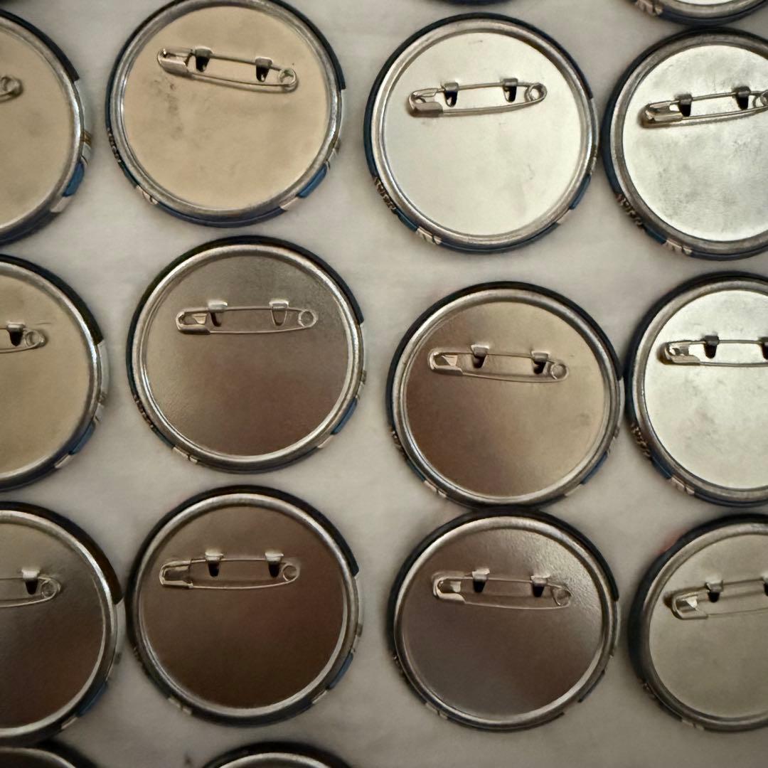 からぴちなおきり　桃祭り缶バッジ33個