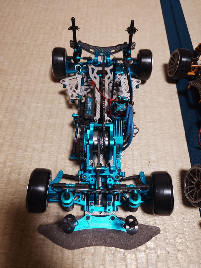 ドリフトラジコン引退品一式TAMIYA　TA05VDFフルオプション2台メカ付き