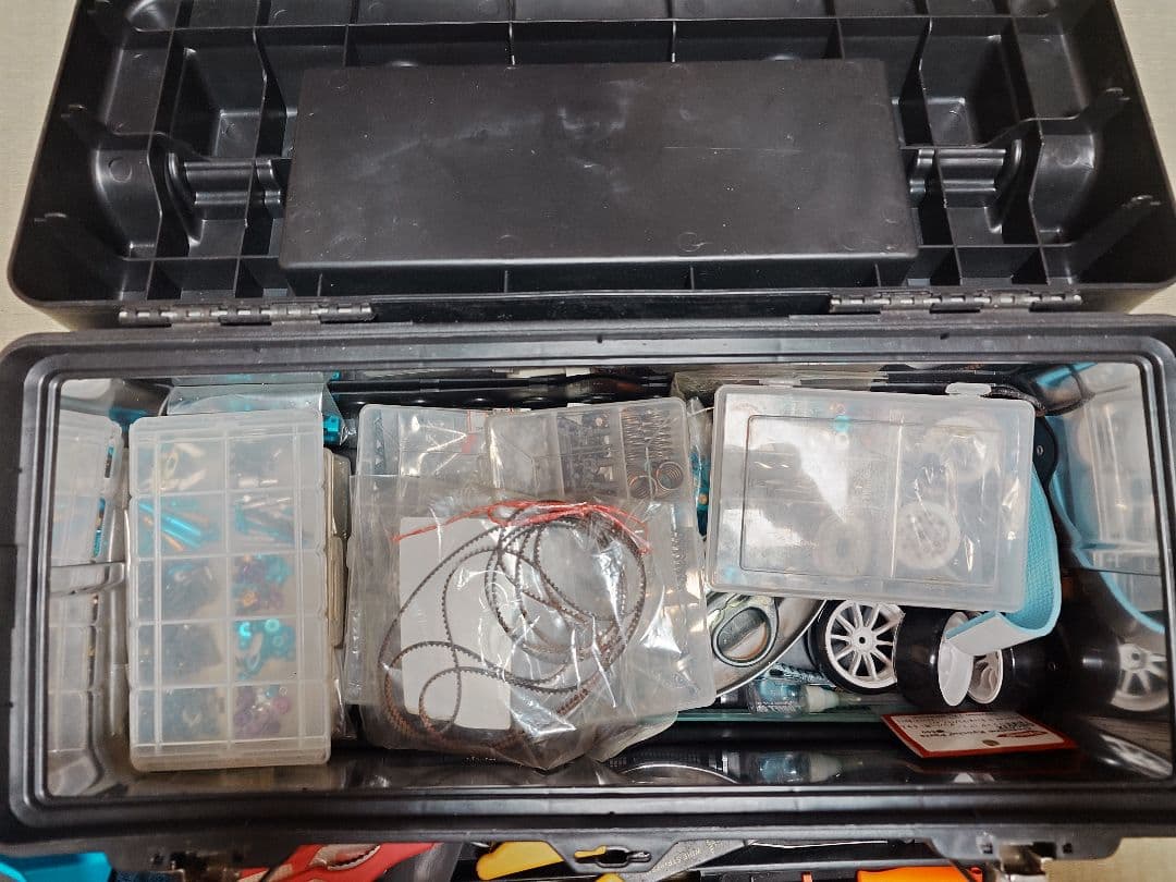 ドリフトラジコン引退品一式TAMIYA　TA05VDFフルオプション2台メカ付き