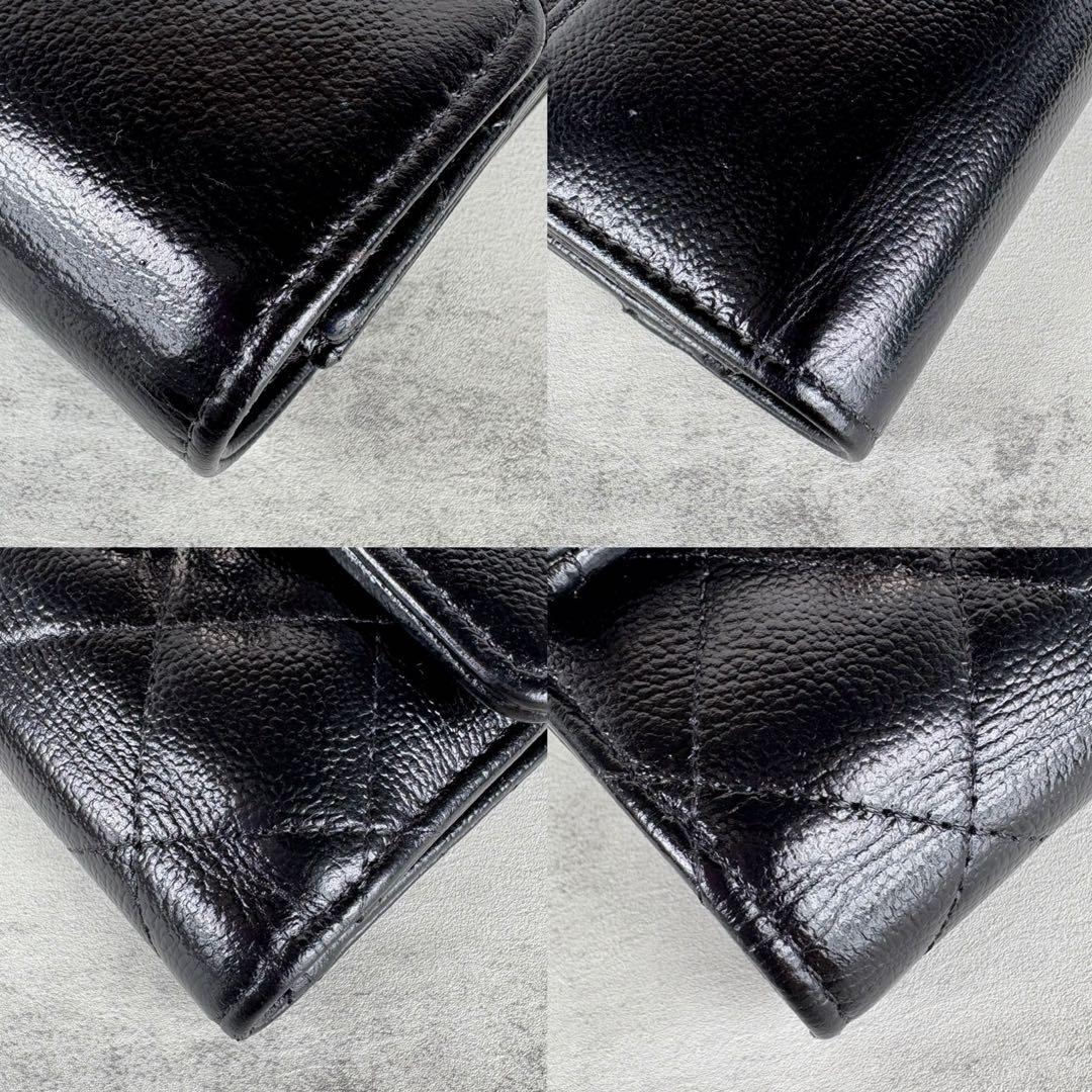 CHANEL シャネル　ハーフココ　三つ折り財布　キャビアスキン　ケース