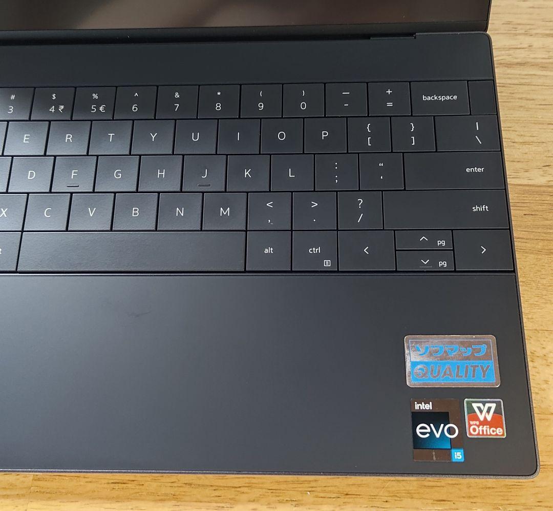 【美品】Dell XPS 13 Plus 12世代 9320 グラファイト