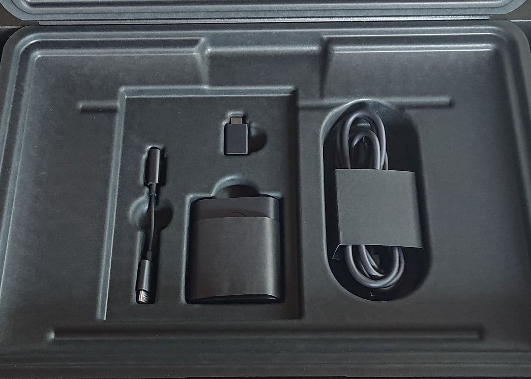 【美品】Dell XPS 13 Plus 12世代 9320 グラファイト