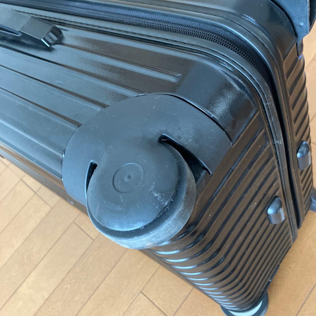 RIMOWAリモワ　ブラックキャリーケース