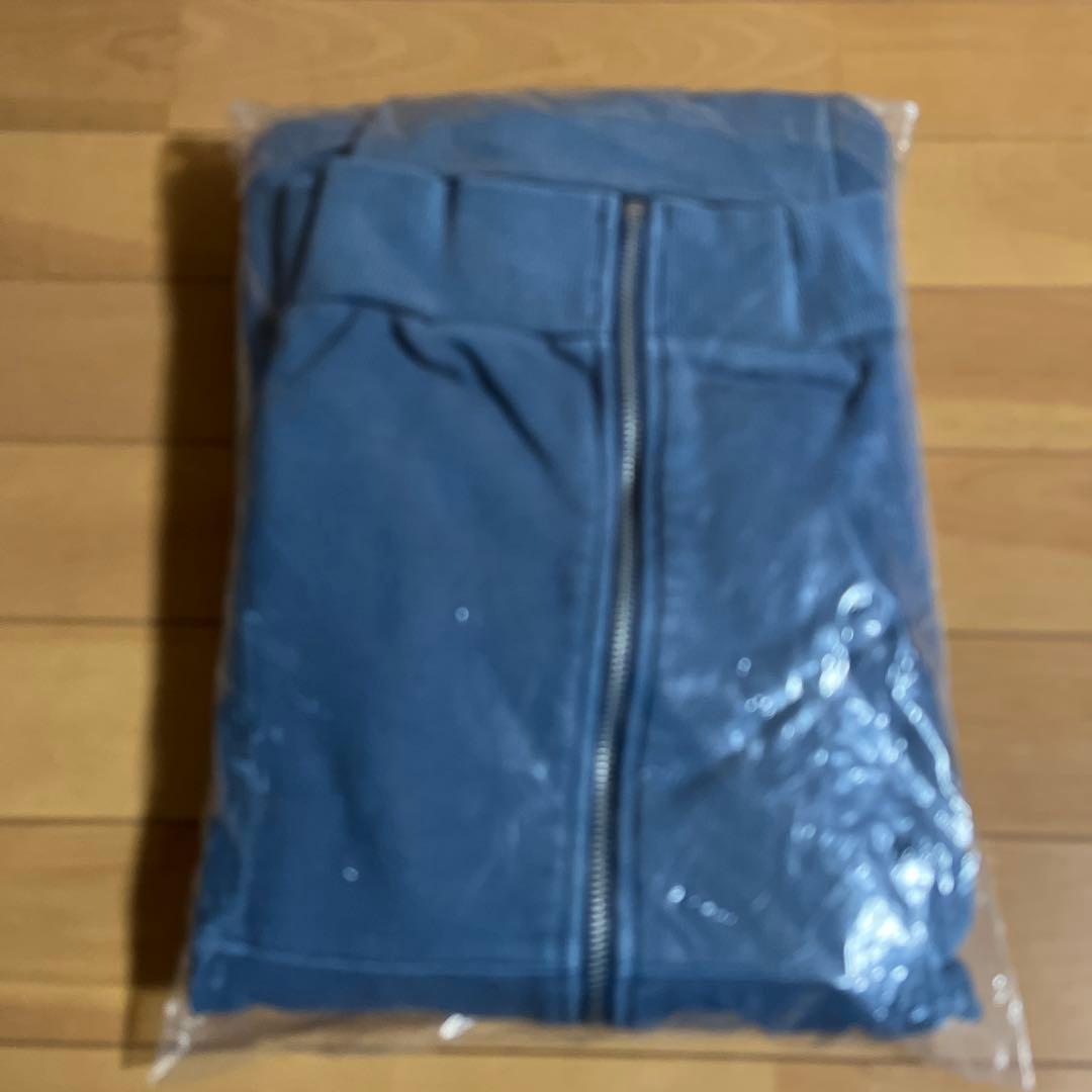 ☆新品・未開封☆BMSGツートンジップアップパーカーBLUE【OVER】