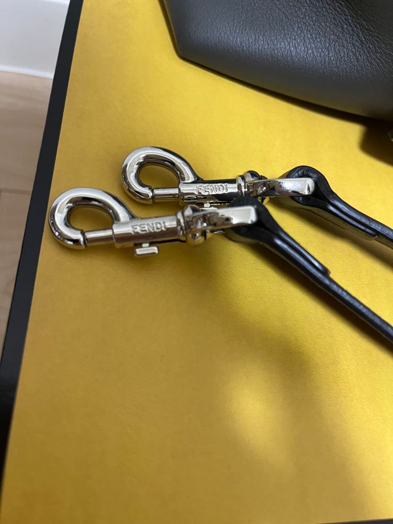 FENDI フェンディ　バイザウェイ　ダークグレー　ミディアム