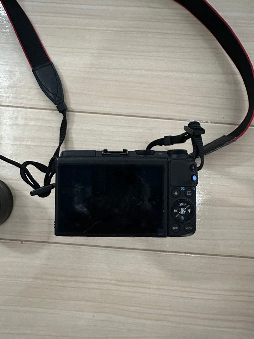 Canon EOS M3 本体と付属品