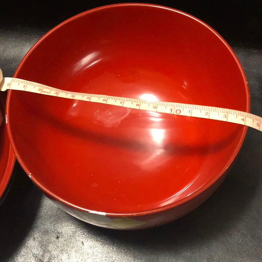 美しい古美術品◼️蔵から雅な美しい漆塗りの特大サイズの丸い入れ物が出て来ました。