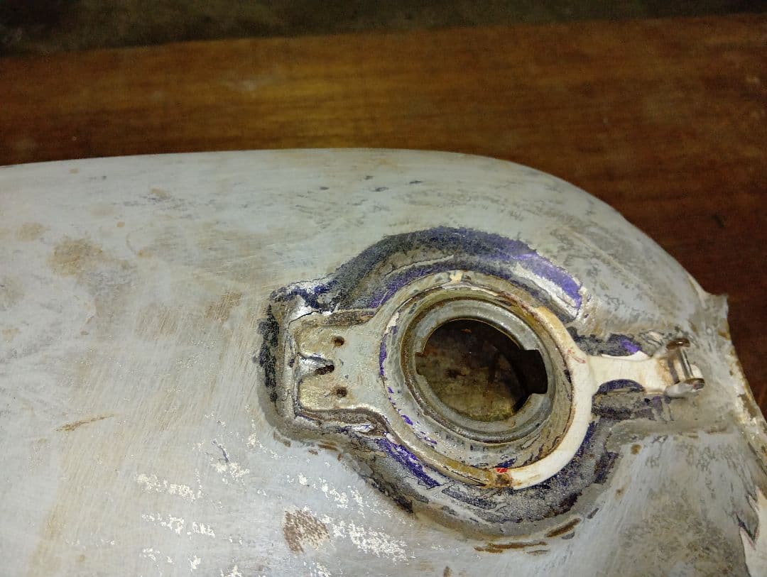 CB400N CB250N純正タンク　補修ベース　バブ　ホーク　ジャンク