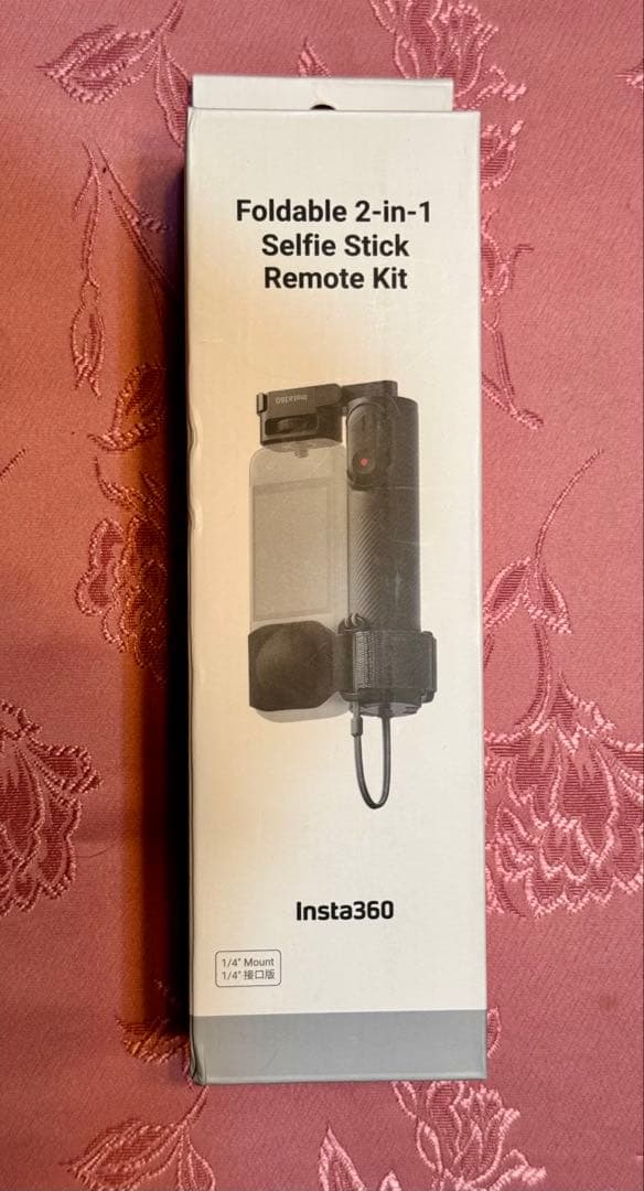 【Insta360】折りたたみ式内蔵三脚付き自撮り棒リモコンキット