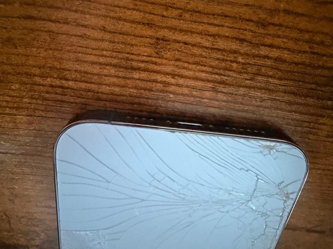 スマートフォン本体 iPhone13pro max 512