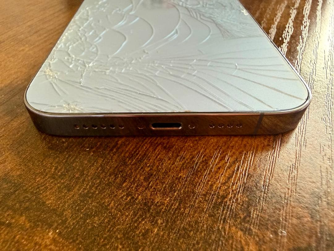 スマートフォン本体 iPhone13pro max 512