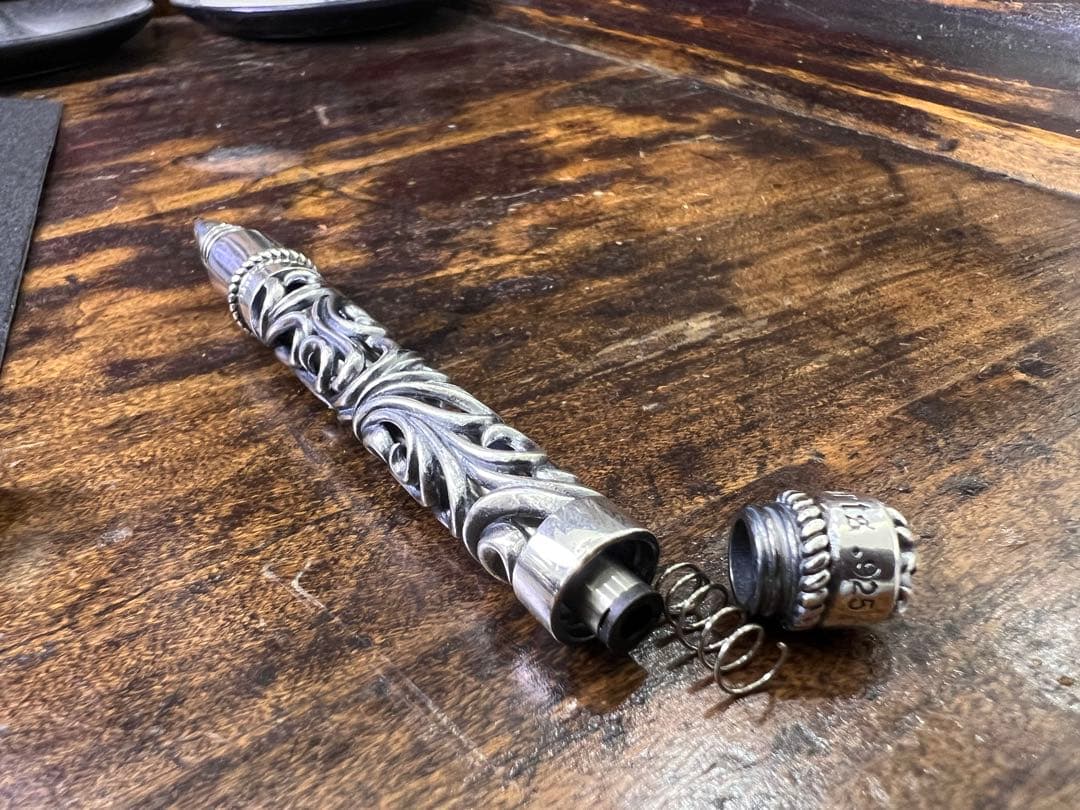 S925刻印有：重厚シルバーペンダントとしても使えるペン　SZB007