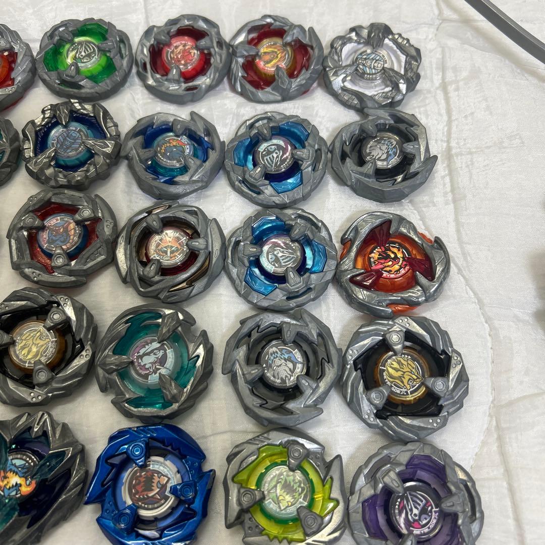 ベイブレードx 引退品