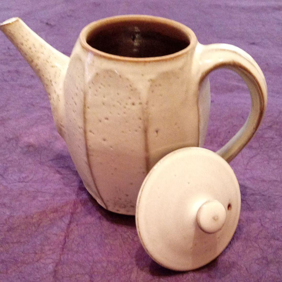 福光焼　白釉面取ポット