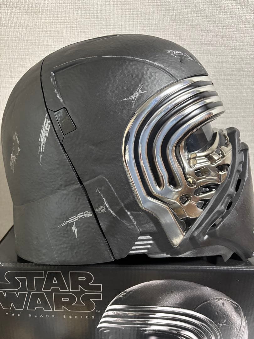 スター・ウォーズ Kyl Ren カイロレン　ヘルメット　ブラックシリーズ