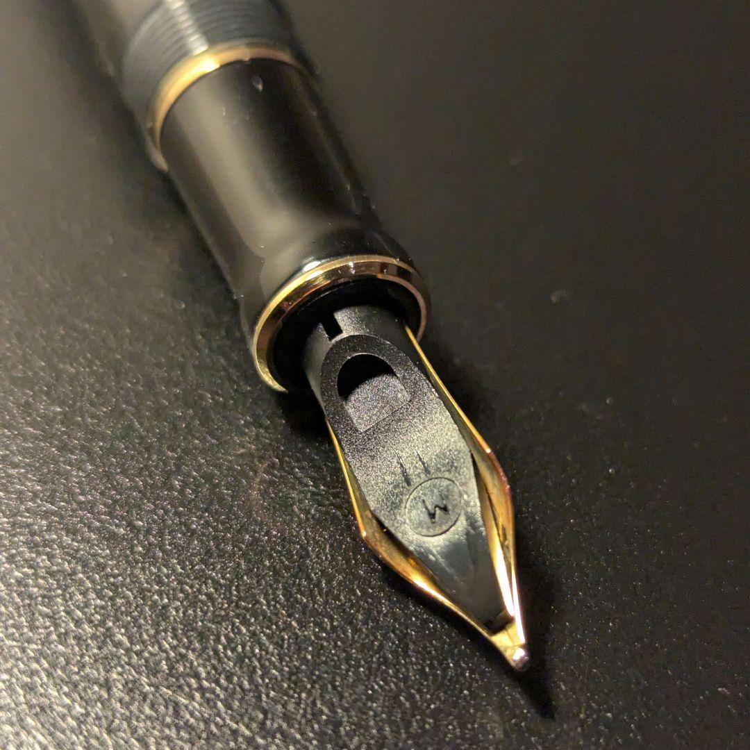 Parker Duofold 120周年記念限定モデル 'Lucky 8'