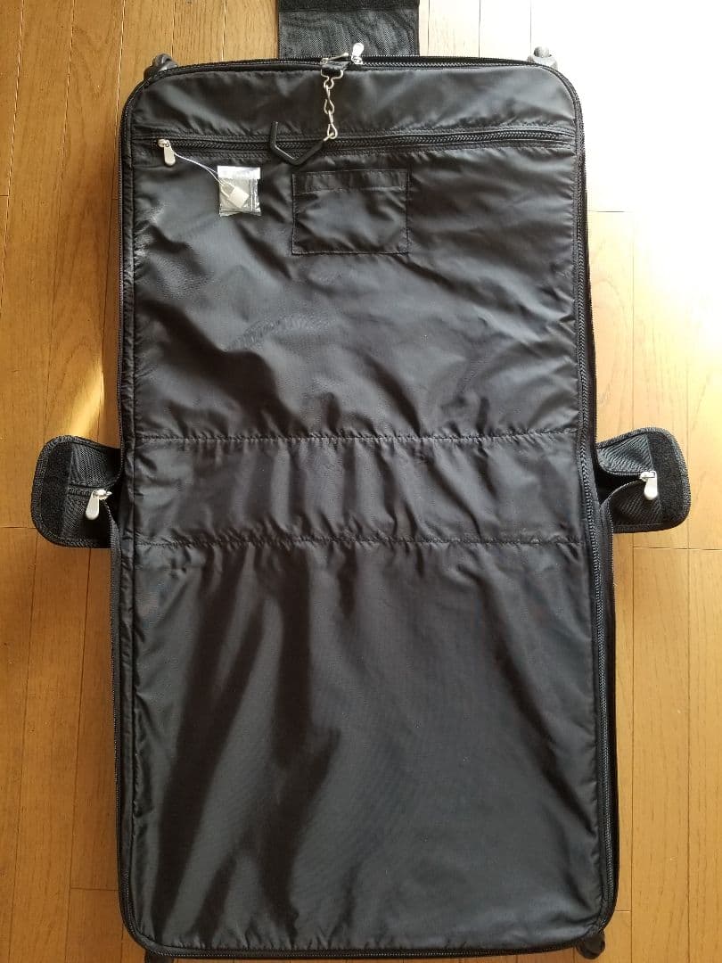 JALパイロットの荷物