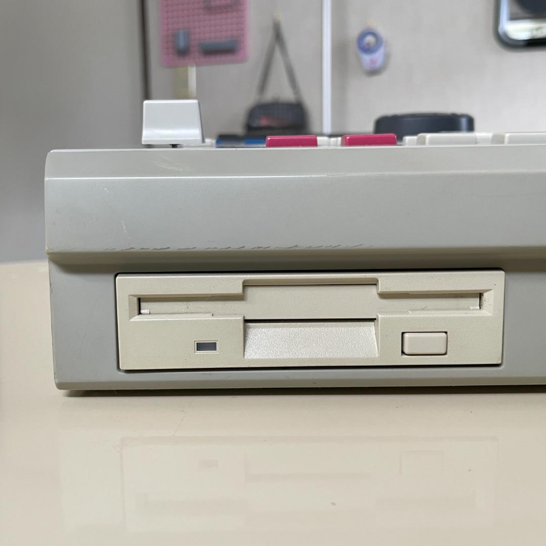 AKAI MPC2000XL サンプラー