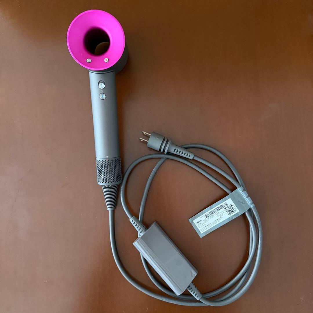 dyson ダイソン ヘアドライヤー HD08