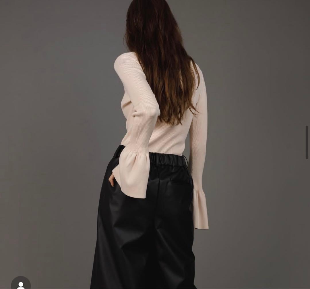 Heve ラバーパンツ　ブラック 36