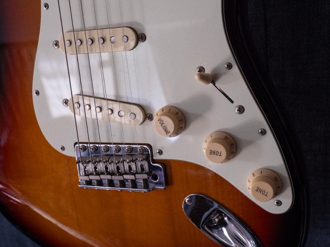 Fender Japan 2011 stratocasterほぼ未使用 mint