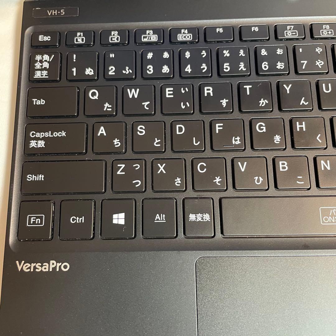 SSD512GB/メモリ8GB/i5第8世代NECノートパソコン　R111